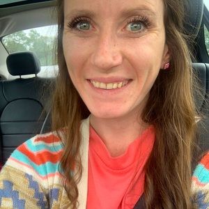 Meet your Posher, Laci